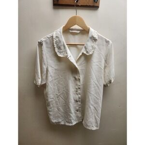 Burberrys Cream Lace Collar Short Sleeve Button Up Blouse Women